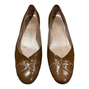 Salvatore Ferragamo Brown Patent Leather Flats Size 7.5B